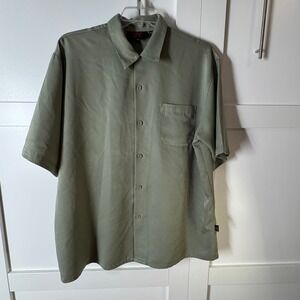 DF Clothing Mens XL Olive Green Short Sleeve Button Up Casual Shirt Pocket‎